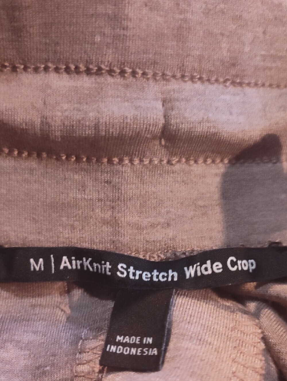 Talbots Airknit Stretch Natural Light Brown Heather Wide Crop Leg Pant | Medium - Picture 4 of 8